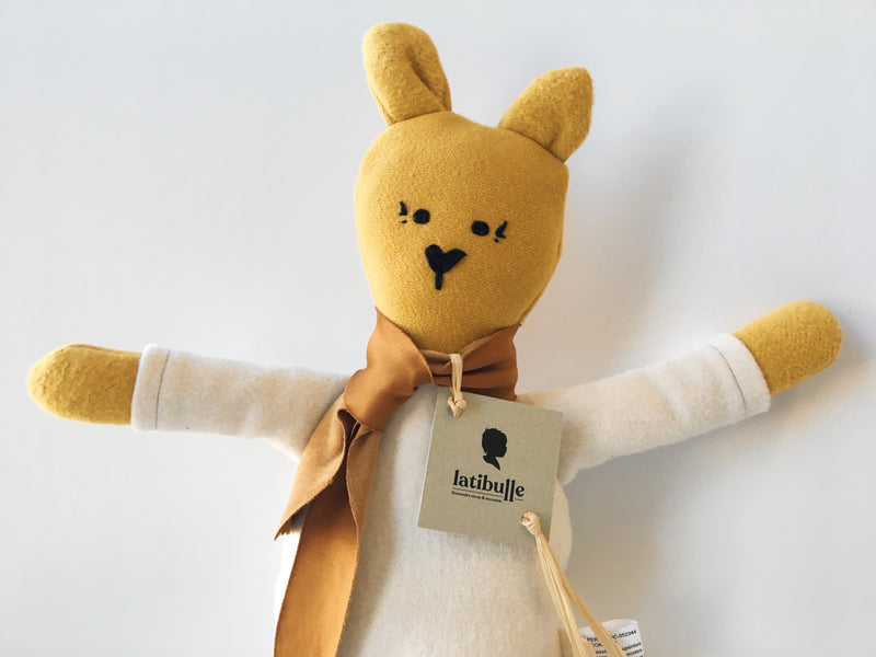 UN JUMEAU PELUCHEUX SUR MESURE